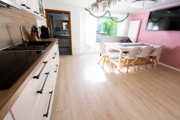 Einfamillienhaus mit unterschiedlichem Nutzungspotenzial und großzügigem Außenbereich in Solingen-Ohligs., 42699 Solingen, Haus