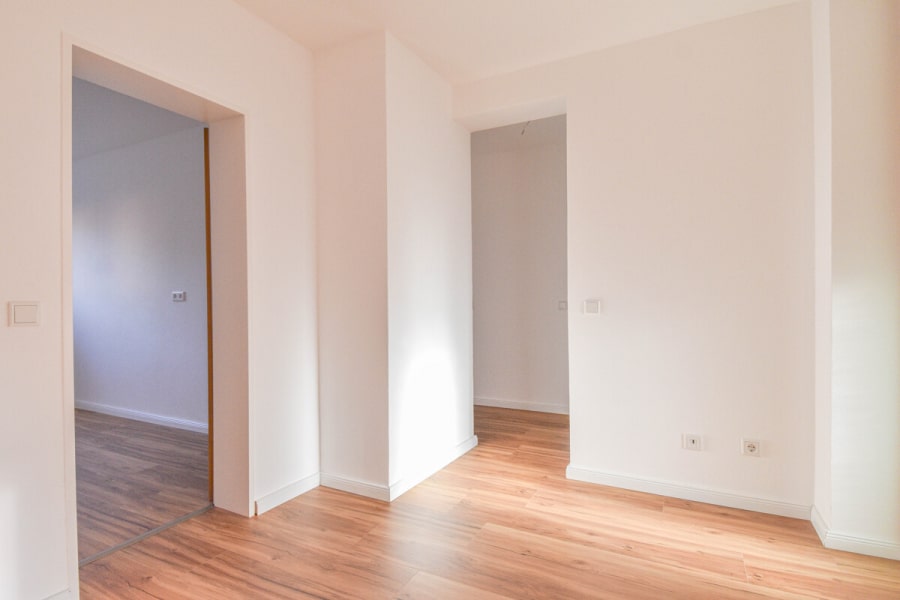 Renovierte 3-Zimmer-Wohnung mit zwei Loggien und Garage. - Foto 4