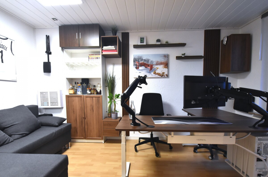 Arbeitszimmer - 2,5-Zimmer-Wohnung, 2. OG, modernes Bad, Solingen-Höhscheid.