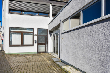 Praxis! Büro! Ladenlokal! Lager! Werkstatt. Hier ist alles möglich. Zentral. Ca. 353m². Teilbar., 42657 Solingen, Praxisfläche