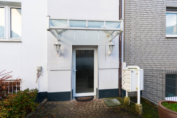 Modernes, möbliertes Appartement, Bahnhofsnähe, Solingen-Ohligs., 42697 Solingen, Erdgeschosswohnung