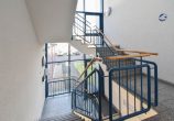 Großzügige Büroetage im 1. Obergeschoss + Werkstatt und Büro im EG in Leverkusen Manfort. - Treppenhaus 1. OG