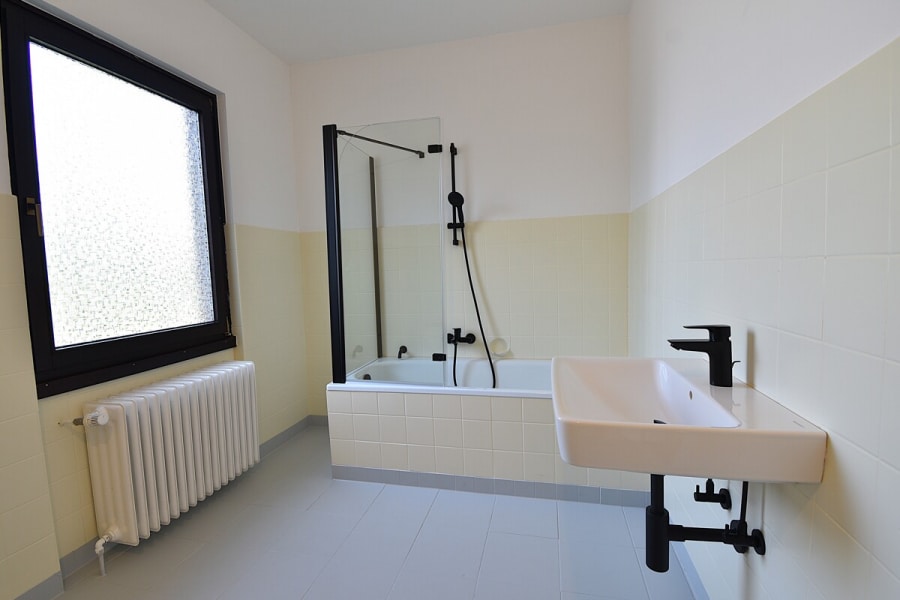 Renovierte Zwei-Zimmer-Wohnung mit Balkon in Aufderhöhe, Nähe Bethanien. - Photo 4