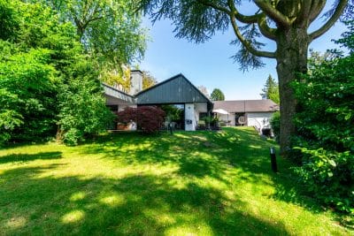 Exklusiver Split-Level-Bungalow in Solingen-Ohligs mit 198m²., 42697 Solingen, Bungalow