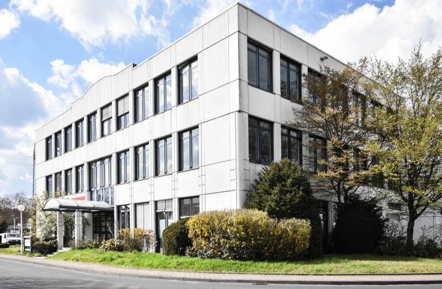 Seitenansicht 2 - Komplette Büroetage im 1. OG mit 516m² perfekt angebunden in Ratingen für Ihre erfolgreiche Zukunft.
