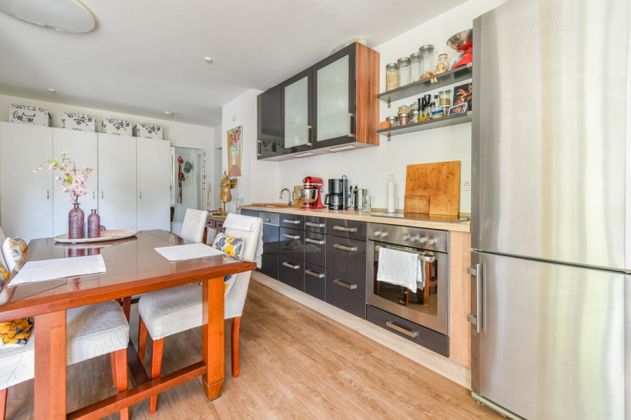 Komfortabel wohnen: Barrierefreie 2-Zimmer-Wohnung in gepflegtem Mehrfamilienhaus - Photo 4