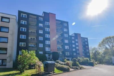 Ein Zuhause, das mit Ihren Ansprüchen wächst – außergewöhnliche Erdgeschosswohnung mit vielseitigen Nutzungsmöglichkeiten. Tiefgaragenstellplatz., 42719 Solingen, Erdgeschosswohnung