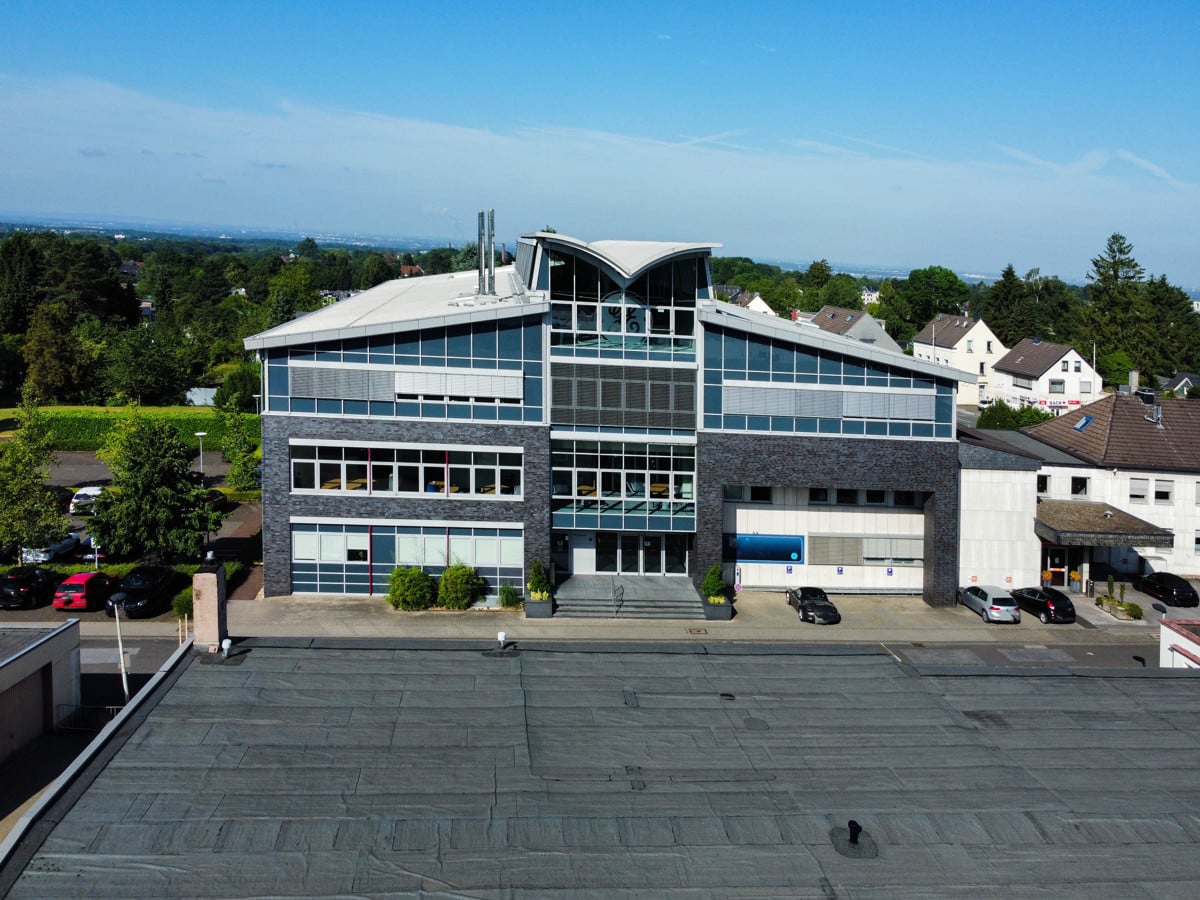 Frontansicht Gebäude