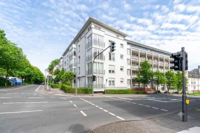 Attraktive Kapitalanlage im Lindenhof – Barrierefreie Seniorenwohnung mit Terrasse, 42651 Solingen, Erdgeschosswohnung