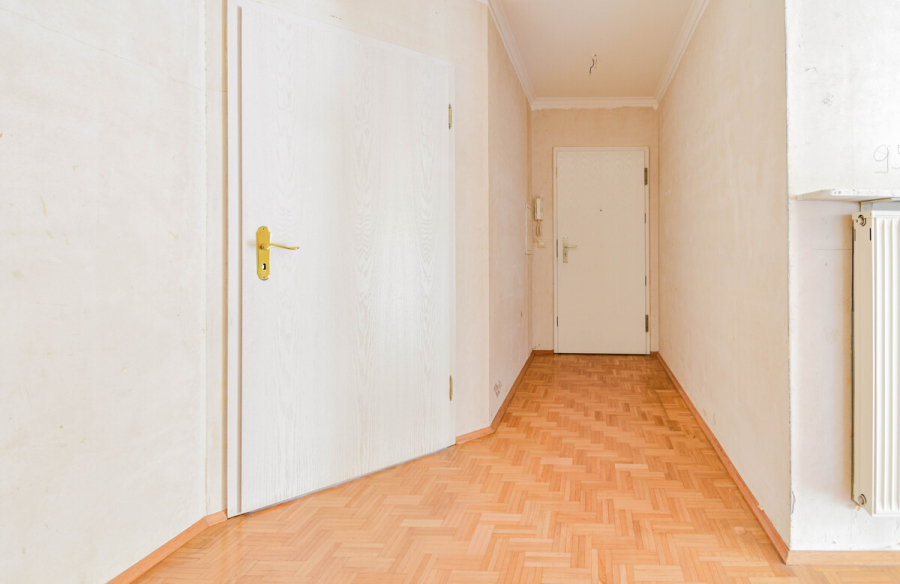 Wohnungseingang/Diele - Moderne helle Eigentumswohnung mit großem Balkon, perfekter Raumaufteilung + Tiefgaragenstellplatz.