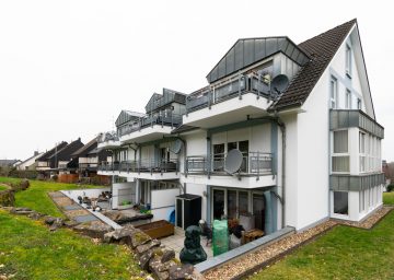 Leichlingen. Baujahr 1998. Bezugsfertige Zwei-Zimmer-Terrassenwohnung mit 85m²., 42799 Leichlingen (Rheinland), Einfamilienhaus