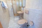 Lüdenscheid/Perfekt angebunden/Äußerst gepflegtes Hotelgewerbe mit guter Auslastung u. Betreiberwhg. - Beispiel Badezimmer Doppelzimmer