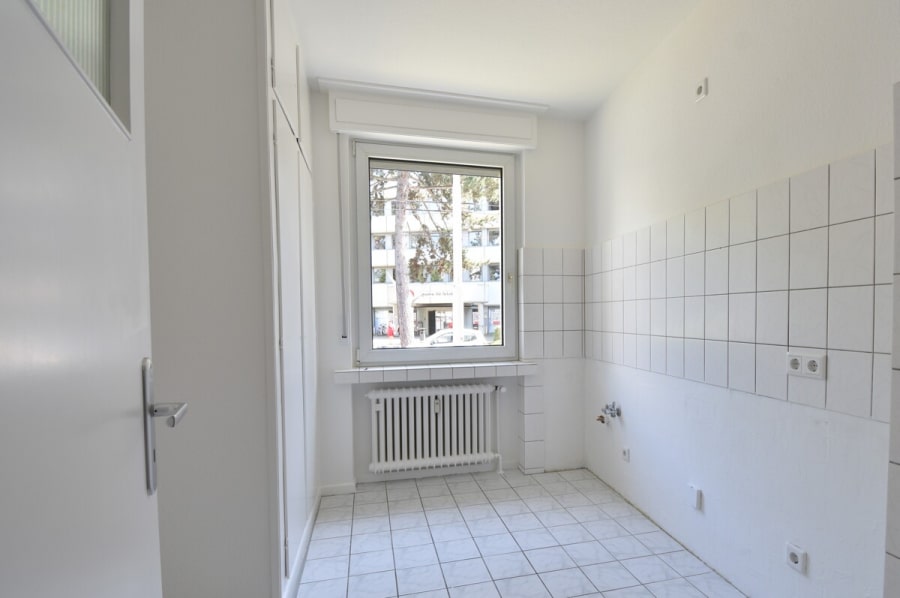 Ohligs, Nähe HBF, EG, 66 m², 3 Zimmer, KDB, renoviert. - Foto 2