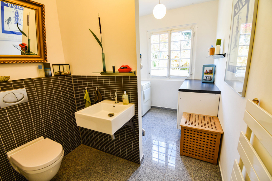 EG, WC/HWR - Charme und moderner Komfort. Saniertes Fachwerk-Denkmal.