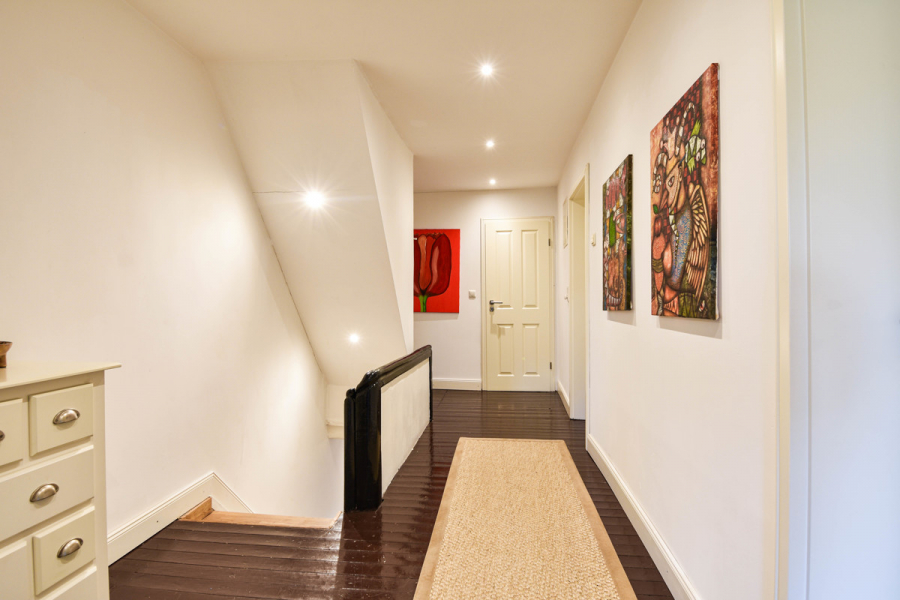 OG, Diele - Charme und moderner Komfort. Saniertes Fachwerk-Denkmal.