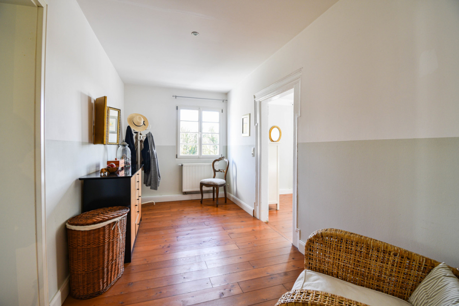 OG, Diele 2 - Charme und moderner Komfort. Saniertes Fachwerk-Denkmal.