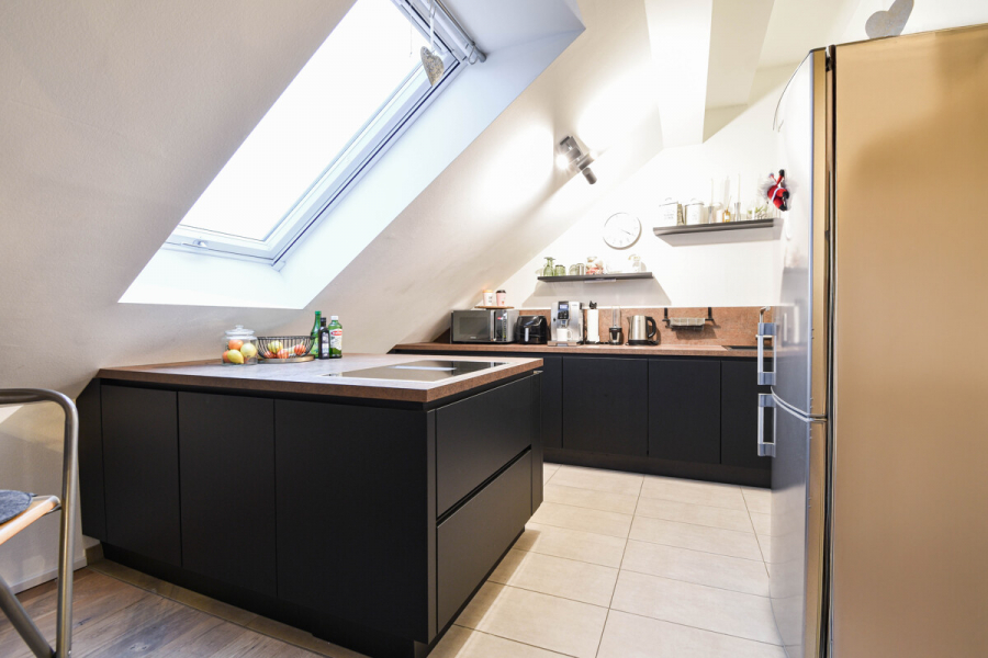 Kochen - Historischer Charme trifft modernen Wohnkomfort – Stilvolle Maisonette im Denkmal Gut Heyenbaum