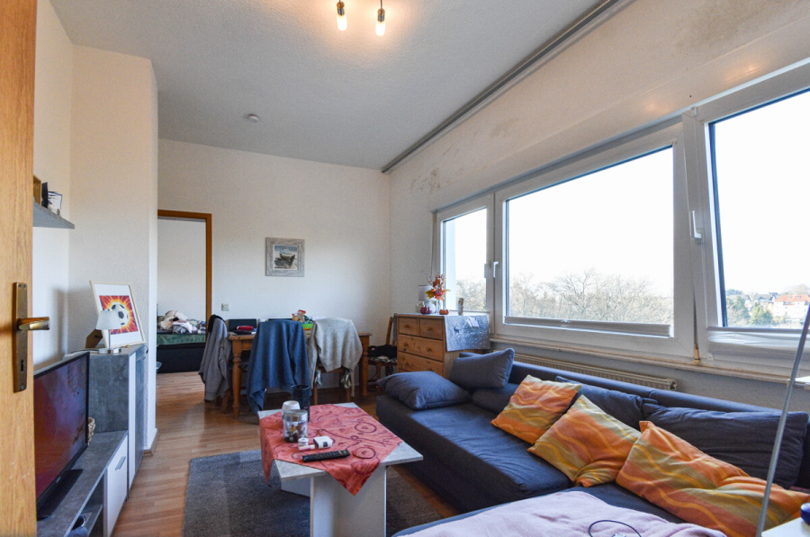 EG mitte Wohnen - Charmantes Mehrfamilienhaus mit Entwicklungspotenzial in ruhiger Lage