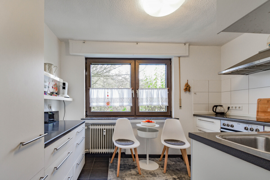 Küche - Schlebusch. Eigentumswohnung mit zusätzlicher Nutzfläche in zentraler und dennoch ruhiger Lage.