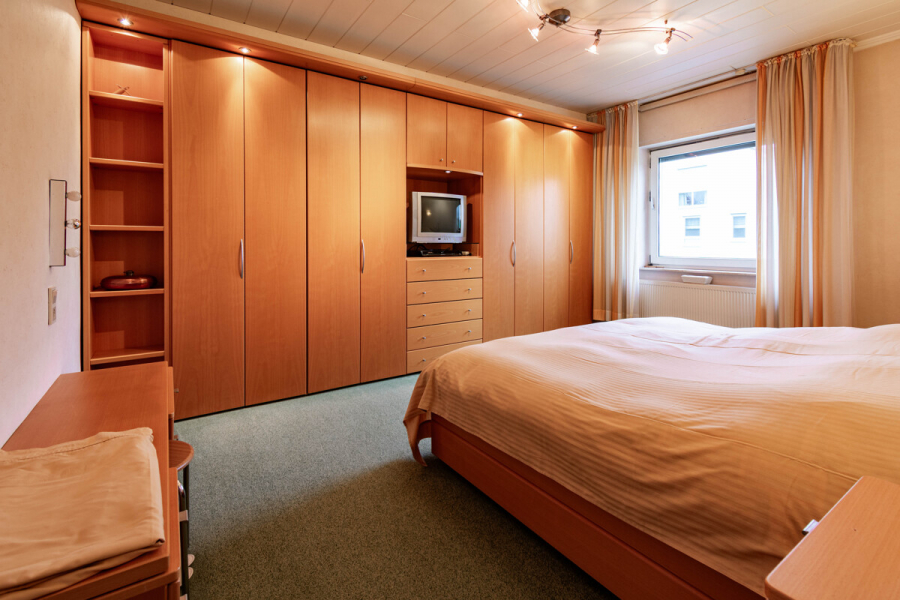 OG Zimmer 3 - Vielseitiges Einfamilienhaus mit Raum zur Entfaltung – Ideal für Familien und Mehrgenerationenwohnen