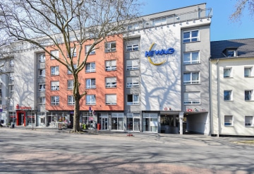 60+. Willkommen im Seniorenstift Rheinhausen – der liebevoll geführten Wohnanlage in Duisburg., 47226 Duisburg / Rheinhausen, Etagenwohnung