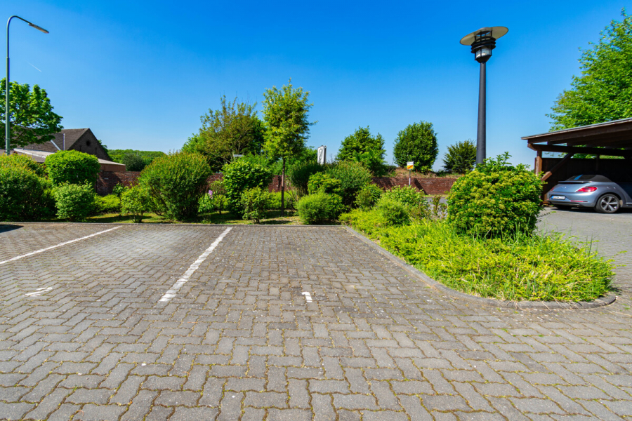 Stellplatz - Denkmalcharme mit moderner, energieeffizienter Interpretation – Exklusive, individuelle Maisonette