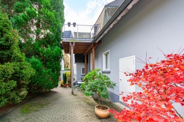 Außergewöhnlich Wohnen. Maisonette-Wohnung in Zweifamilienhaus zwischen Leichlingen und Aufderhöhe., 42699 Solingen, Maisonettewohnung
