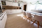 Solingen-Ohligs. Einfamilienhaus mit vielseitigem Nutzungspotenzial und großzügigem Außenbereich. - Küche