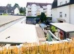 Solingen-Ohligs. Einfamilienhaus mit vielseitigem Nutzungspotenzial und großzügigem Außenbereich. - Aussicht Balkon