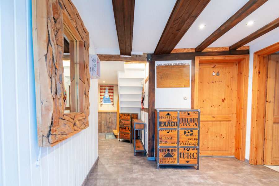 EG Flur - Denkmalgeschütztes Fachwerkjuwel im Herzen von Gräfrath – ruhig gelegen & modernisiert