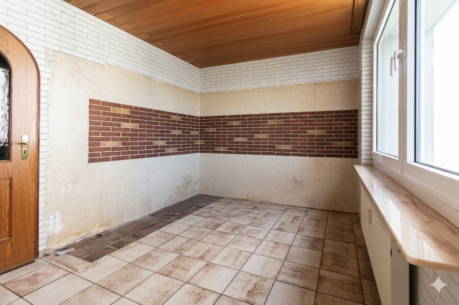 Essen - Dachterrassenwohnung mit Potenzial. Sanierungsbedürftig. 3–4 Zimmer auf ca. 91 m² mit TG-Stellplatz.