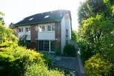 Familien aufgepasst! Perfektes Zuhause auf 144 m² am Katternberg. - Rückwärtige Hausansicht