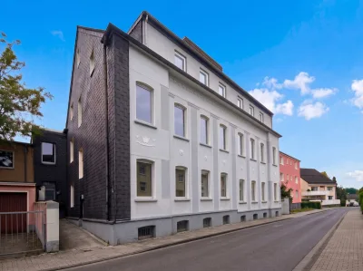 Gelegenheit. Gepflegte 3-Zimmer-Wohnung mit 82 m² am Rande des Solinger Zentrums., 42651 Solingen, Etagenwohnung