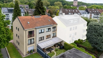 MFH mit 9 WE, 6 Garagen und Entwicklungspotenzial in zentraler Lage von Gerresheim, 40625 Düsseldorf, Mehrfamilienhaus