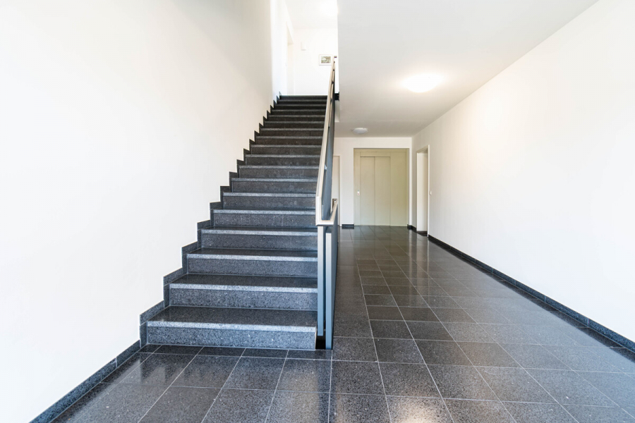 Hausflur - Penthouse mit Dachterrasse, Aufzug direkt in die Etage und hochwertiger Ausstattung