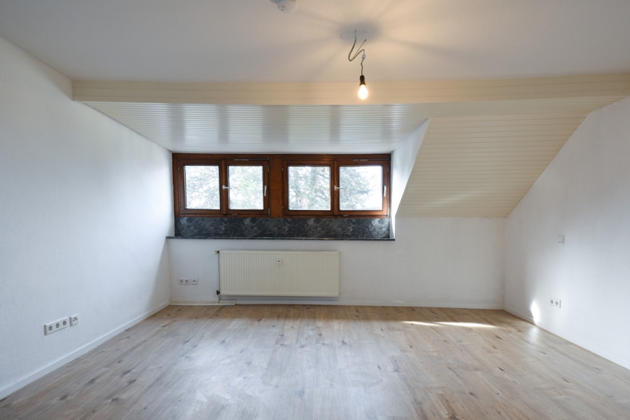 Gemütliche Zwei-Zimmer-Dachgeschoss-Wohnung in Ohligs. - Photo 4