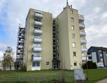 Fernblick. 47m² Sanierte, helle Zwei-Zimmer-Wohnung mit Balkon in Radevormwald., 42477 Radevormwald, Etagenwohnung