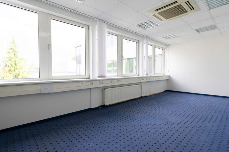 Büro Bsp. 2 - Ihr neues Büro mit 370m² im Düsseldorfer Süden! Perfekt gelegen, individuell gestaltbar, im 1.OG.