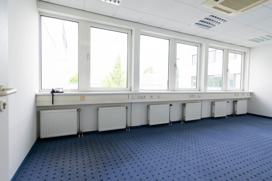 Büro Bsp. 3 - Ihr neues Büro mit 370m² im Düsseldorfer Süden! Perfekt gelegen, individuell gestaltbar, im 1.OG.