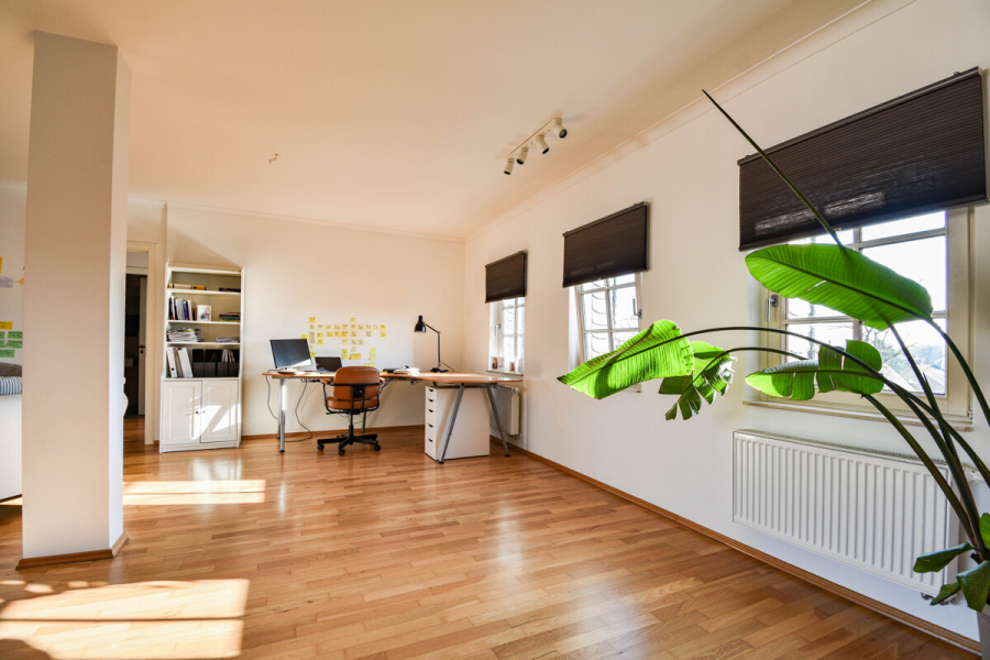 Essen/Wohnen - Zur Kapitalanlage: Denkmalgeschützte Komfortwohnung im Collegium Marianum!